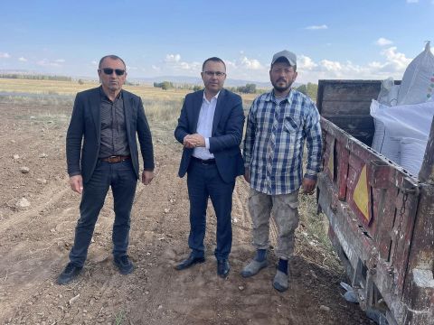 Tüm Çiftçilerimize Hayırlı Ekimler..🌾