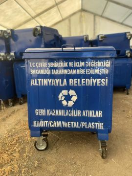 Yeni Çöp Konteynerlerimizi Teslim Aldık 🗑️
